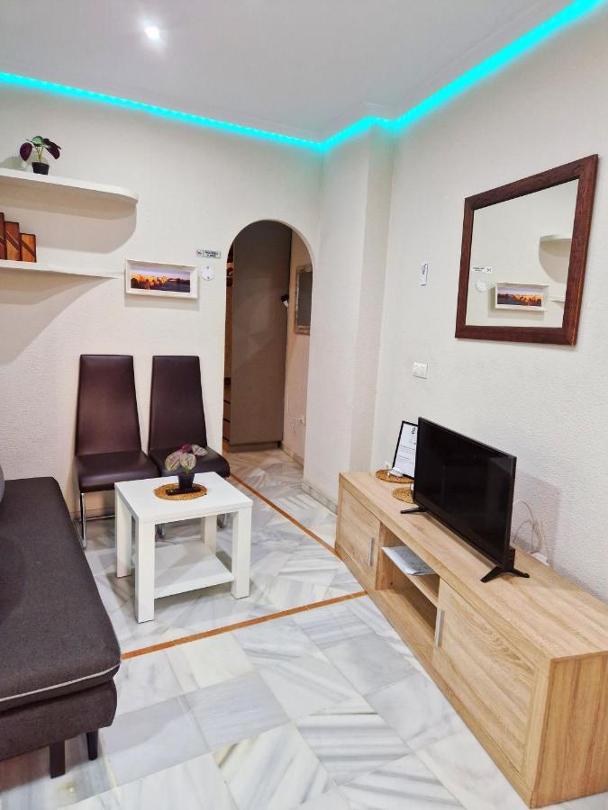 Apartamento Completo Plaza De Las Tendillas - Parking Privado - Alojamientos El Duque コルドバ エクステリア 写真