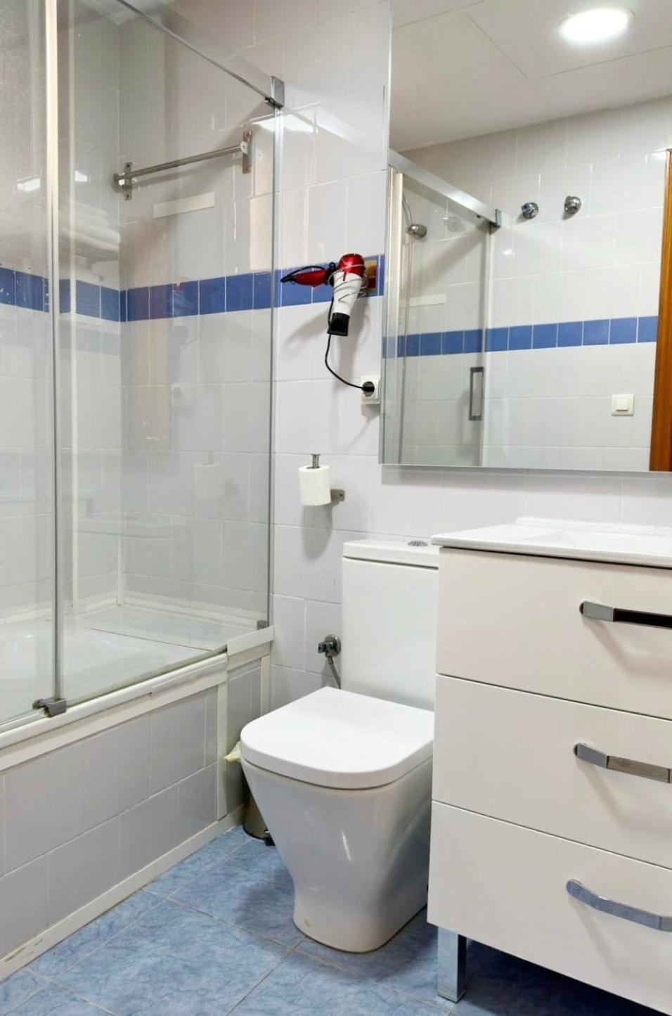 Apartamento Completo Plaza De Las Tendillas - Parking Privado - Alojamientos El Duque コルドバ エクステリア 写真